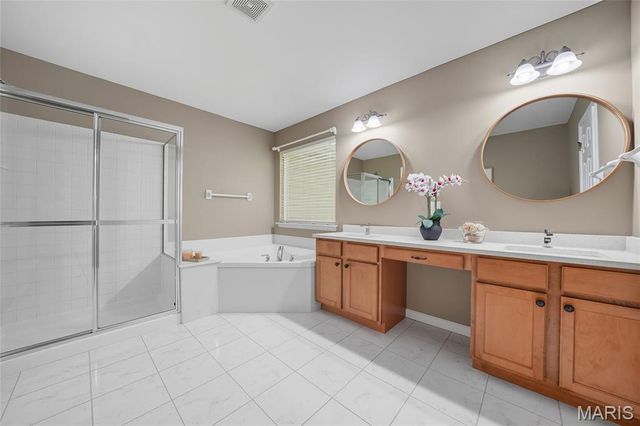 4201 Broken Rock Drive, Wentzville, MO 63385