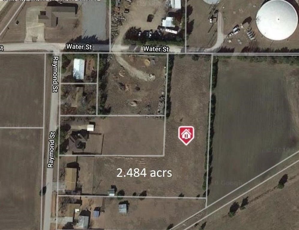 303 Raymond Street, Farmersville, TX 75442