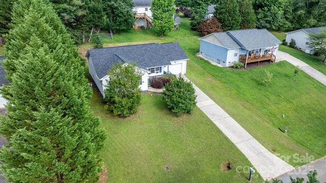 1265 39th Street Circle, Hickory, NC 28602