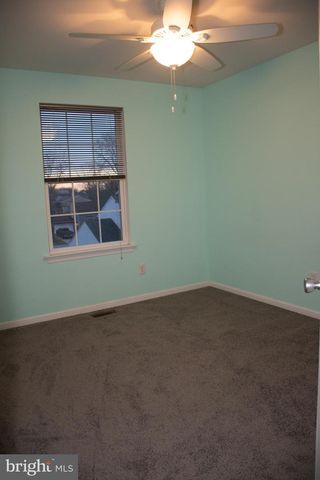 1414 BRAYDEN DR, Boothwyn, PA 19061