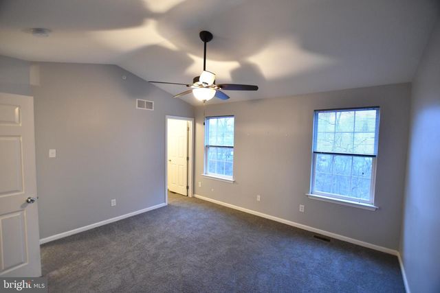 1414 BRAYDEN DR, Boothwyn, PA 19061