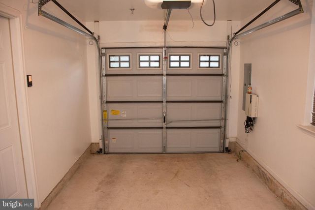 1414 BRAYDEN DR, Boothwyn, PA 19061