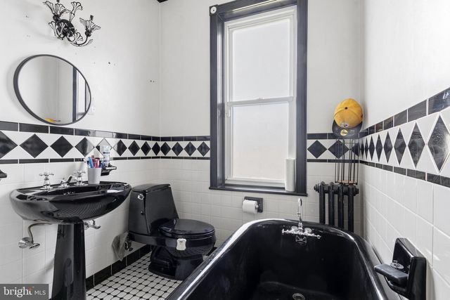 1498 PRINCESS AVE, Camden, NJ 08103