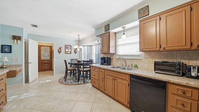3452 BEAUCLERC COVE Place, Jacksonville, FL 32257