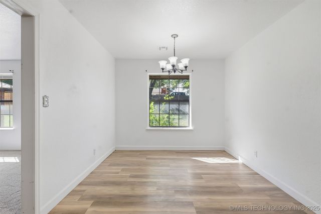 3011 W Berwick Street, Claremore, OK 74017