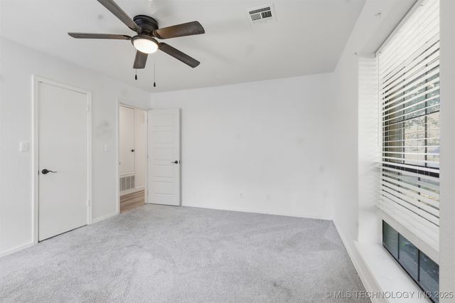 3011 W Berwick Street, Claremore, OK 74017