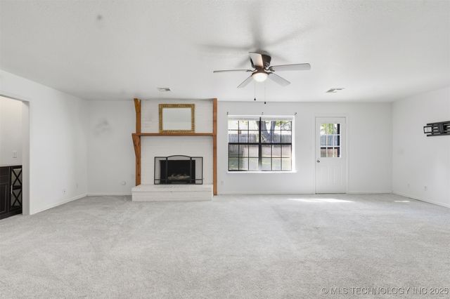 3011 W Berwick Street, Claremore, OK 74017