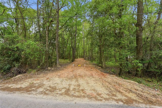 19909 Big Oak Drive, Montgomery, TX 77356