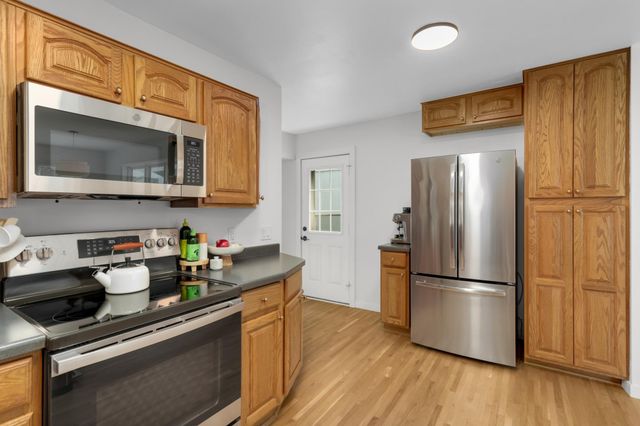 2700 Brunswick Avenue S, Saint Louis Park, MN 55416