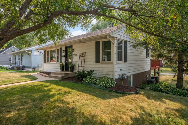 2700 Brunswick Avenue S, Saint Louis Park, MN 55416