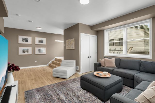 2700 Brunswick Avenue S, Saint Louis Park, MN 55416