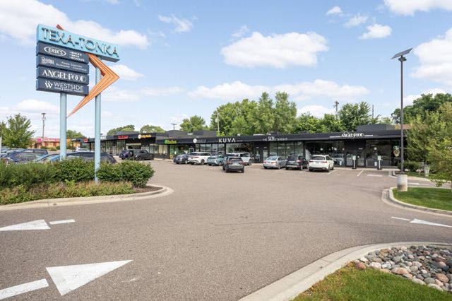 2700 Brunswick Avenue S, Saint Louis Park, MN 55416