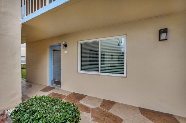 204 Burgundy E 204, Delray Beach, FL 33484