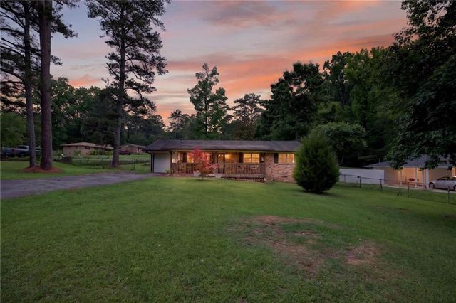 3092 Hicks Road SW, Marietta, GA 30060