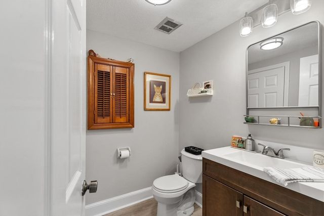 23-25 Putnam St, Salem, MA 01970