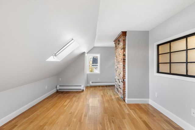 23-25 Putnam St, Salem, MA 01970
