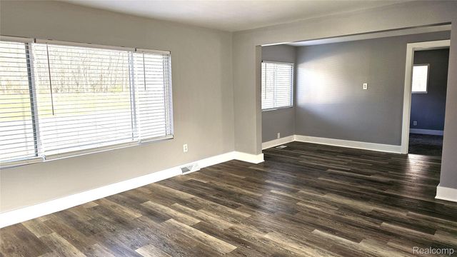 5080 Chilson Road, Genoa Township, MI 48843