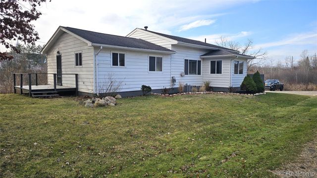 5080 Chilson Road, Genoa Township, MI 48843