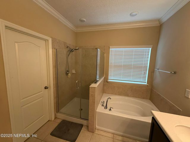 7292 CLAREMONT CREEK Drive, Jacksonville, FL 32222