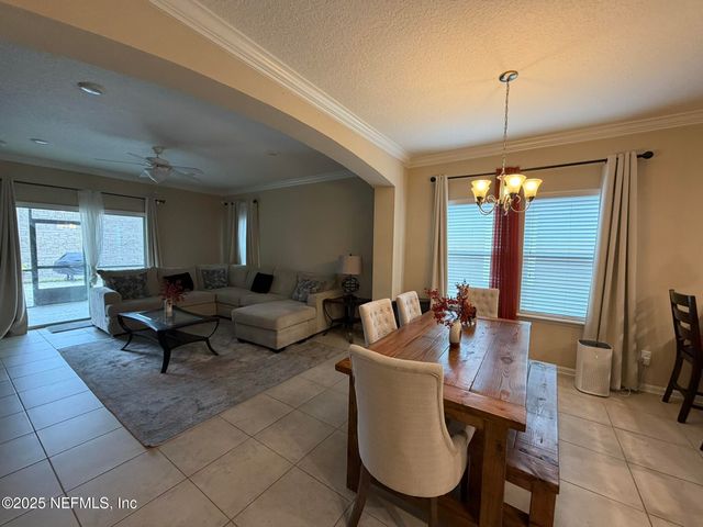 7292 CLAREMONT CREEK Drive, Jacksonville, FL 32222