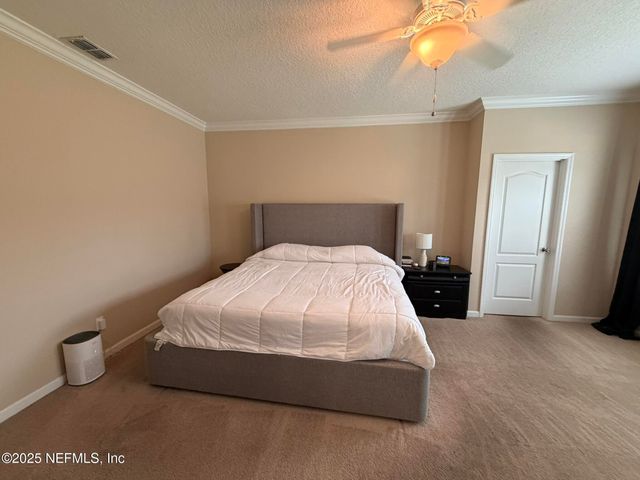 7292 CLAREMONT CREEK Drive, Jacksonville, FL 32222