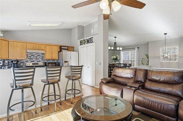 8675 Bayhill Drive, Gainesville, GA 30506