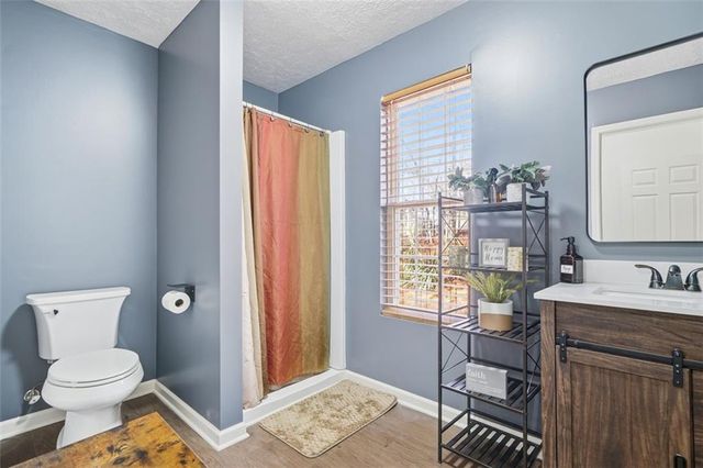 8675 Bayhill Drive, Gainesville, GA 30506