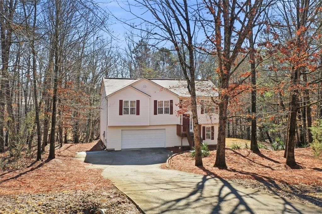 8675 Bayhill Drive, Gainesville, GA 30506