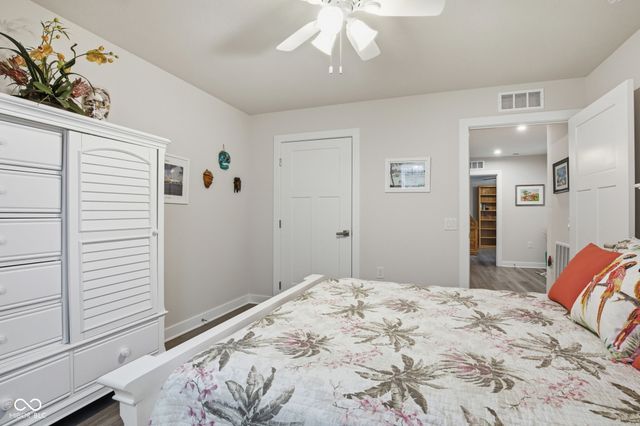 1804 Gunnison Drive, Greenfield, IN 46140