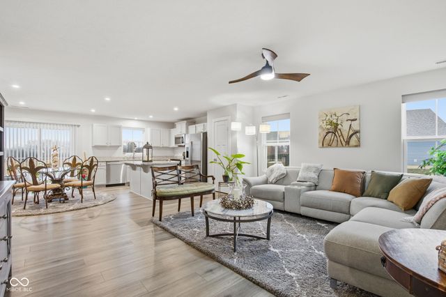 1804 Gunnison Drive, Greenfield, IN 46140