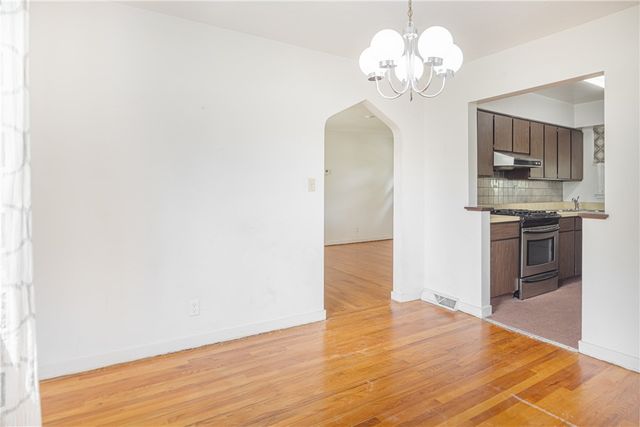 1580 Anderson Rd, Shaler, PA 15209