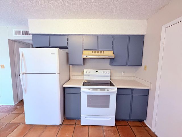 9611 Blue Creek LN, Austin, TX 78758