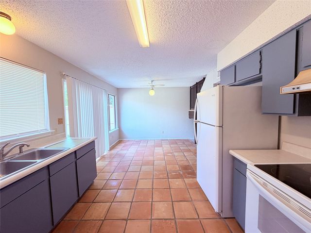 9611 Blue Creek LN, Austin, TX 78758