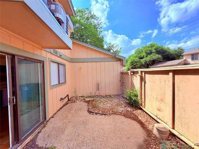 9611 Blue Creek LN, Austin, TX 78758