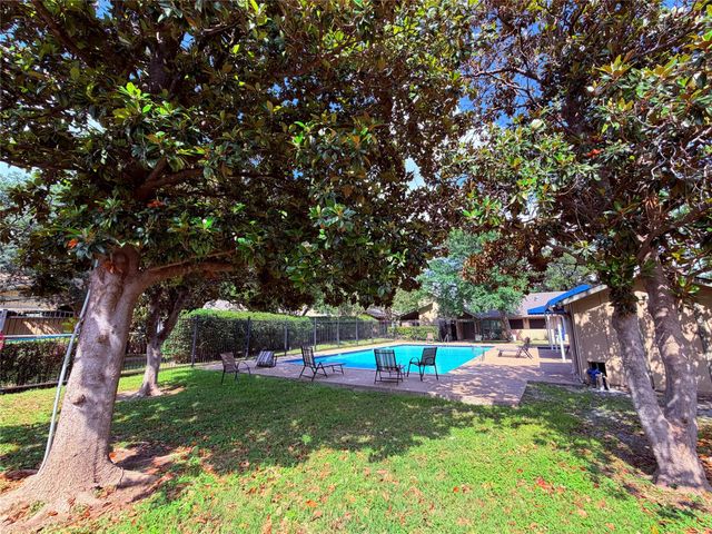 9611 Blue Creek LN, Austin, TX 78758