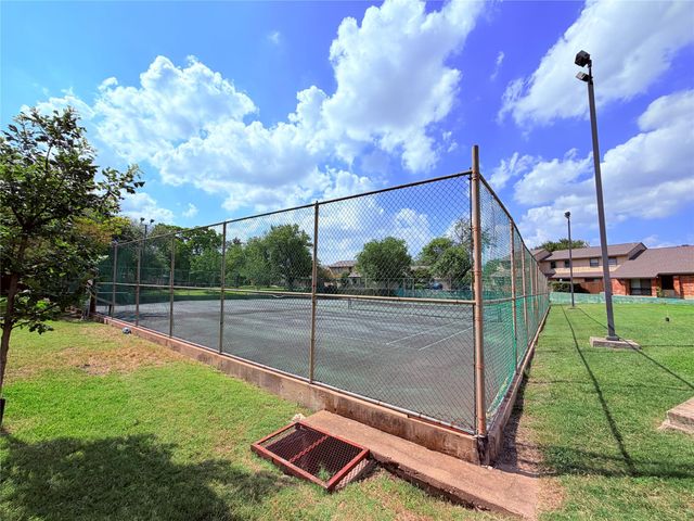9611 Blue Creek LN, Austin, TX 78758