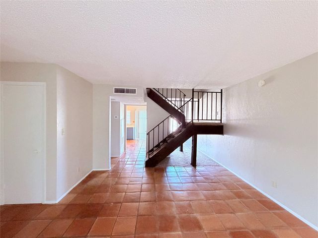 9611 Blue Creek LN, Austin, TX 78758