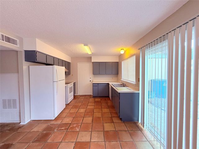 9611 Blue Creek LN, Austin, TX 78758