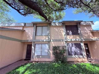 9611 Blue Creek LN, Austin, TX 78758