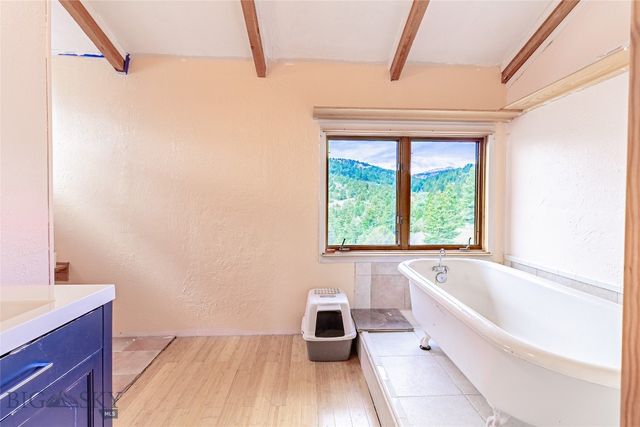 426 Friend Spring Road, Whitehall, MT 59759