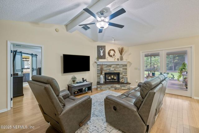 4437 HOLLYGATE Court, Jacksonville, FL 32258