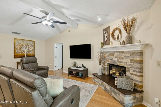 4437 HOLLYGATE Court, Jacksonville, FL 32258