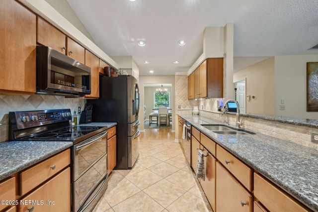4437 HOLLYGATE Court, Jacksonville, FL 32258