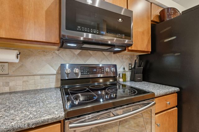 4437 HOLLYGATE Court, Jacksonville, FL 32258