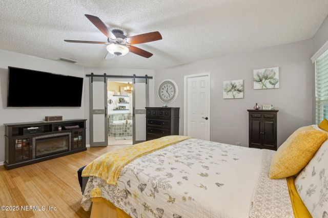 4437 HOLLYGATE Court, Jacksonville, FL 32258