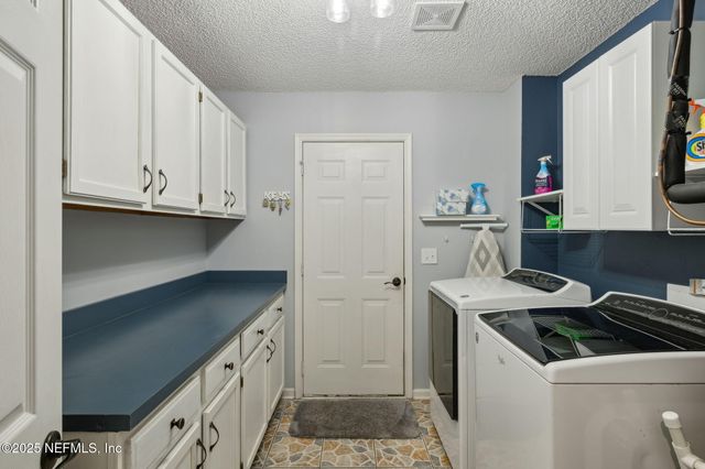 4437 HOLLYGATE Court, Jacksonville, FL 32258