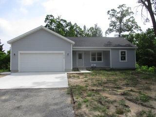6108 Automobile Road, Dalton Twp, MI 49457
