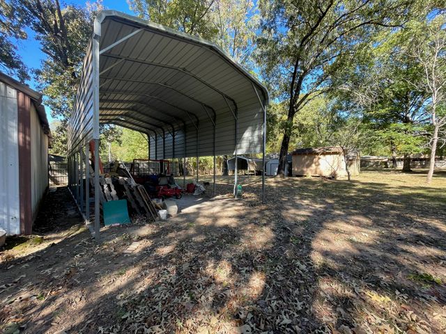 1203 CR 1127, Daingerfield, TX 75638