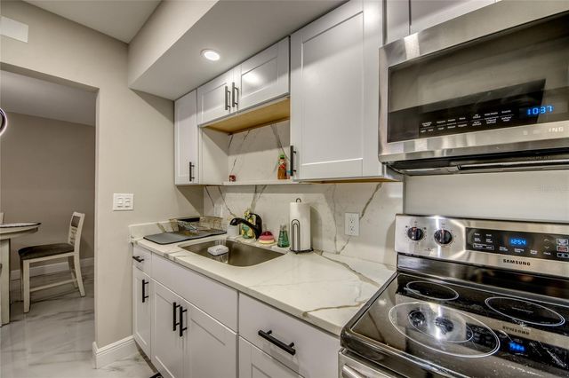 2544 1ST STREET 107, Fort Myers, FL 33901