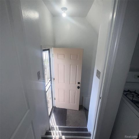 19700 Teppert Street, Detroit, MI 48234